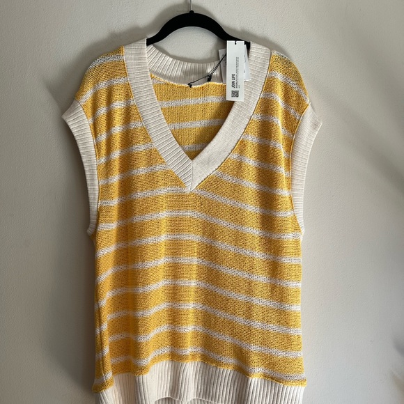 Zara woman’s yellow stripe knit matching set sweater vest pants set - Picture 3 of 14